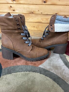 Roxy Women's Brown Lace-Up Faux Shearling Cuff Ankle Boots